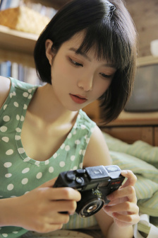 《大胸女友》
